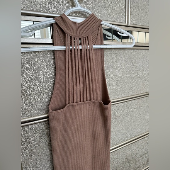 Active USA Dress - Picture 2 of 4